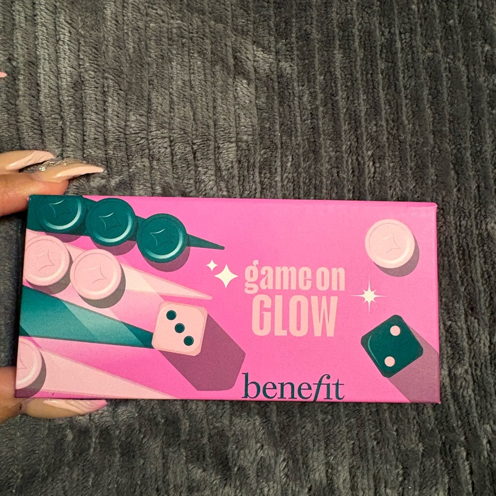Benefit Game On Glow mini cheek palette